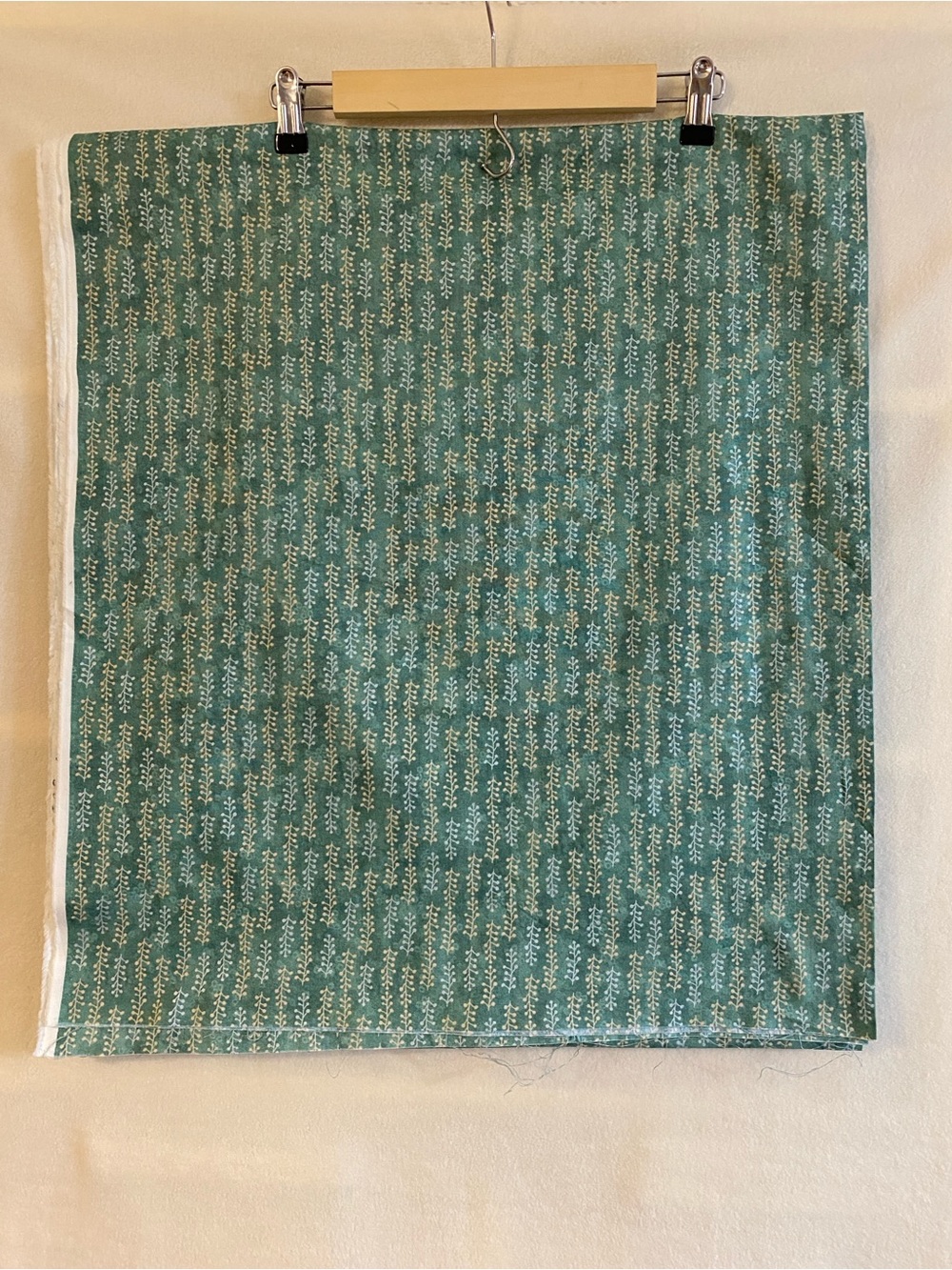 204" x 44" 5.66 yards Lonni Rossi Andover Fabrics green cotton fabric